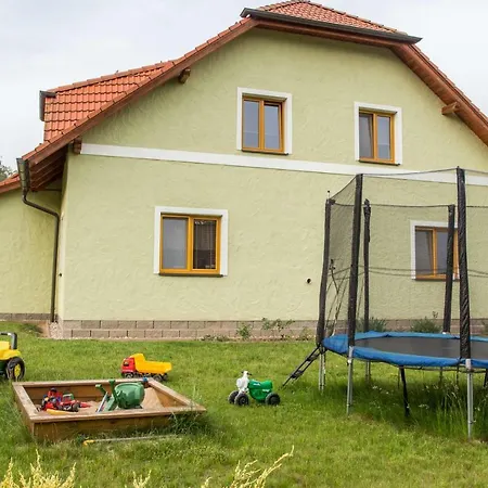 Rodinny Apartment Rodvinov